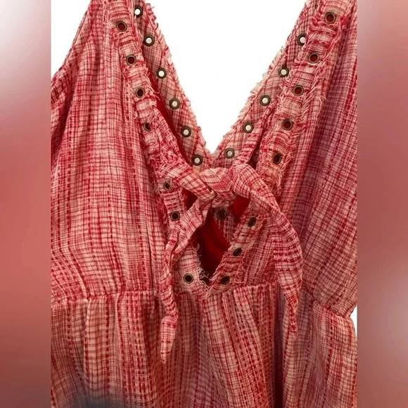 Tularosa Amelia red and white vneck romper with metal grommets - Picture 2 of 9